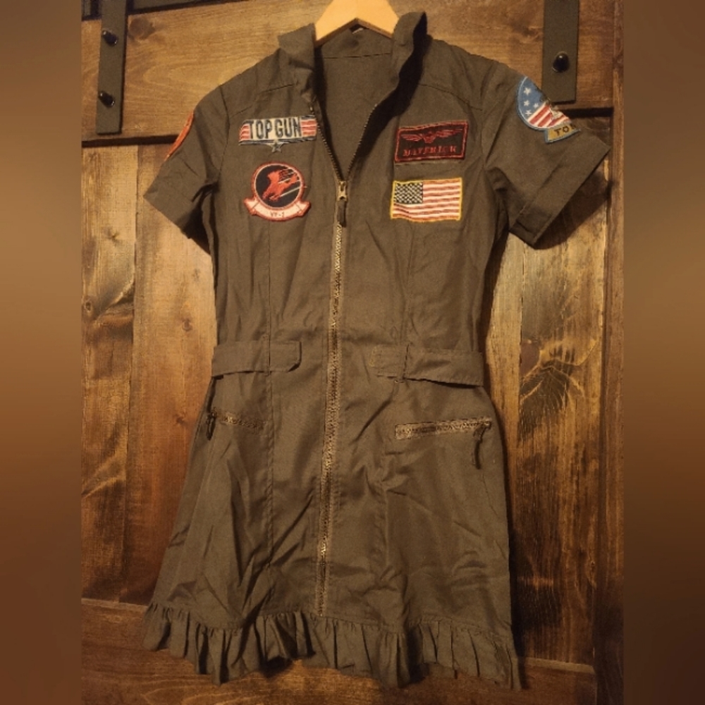 Costume